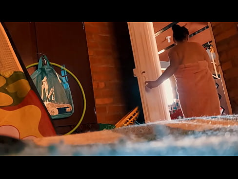 ❤️ Setäni seuraa minua suihkuun, hän nussii minua samalla kun käyn suihkussa. ❤️❌ Venäläinen porno at fi.superpornpics.ru